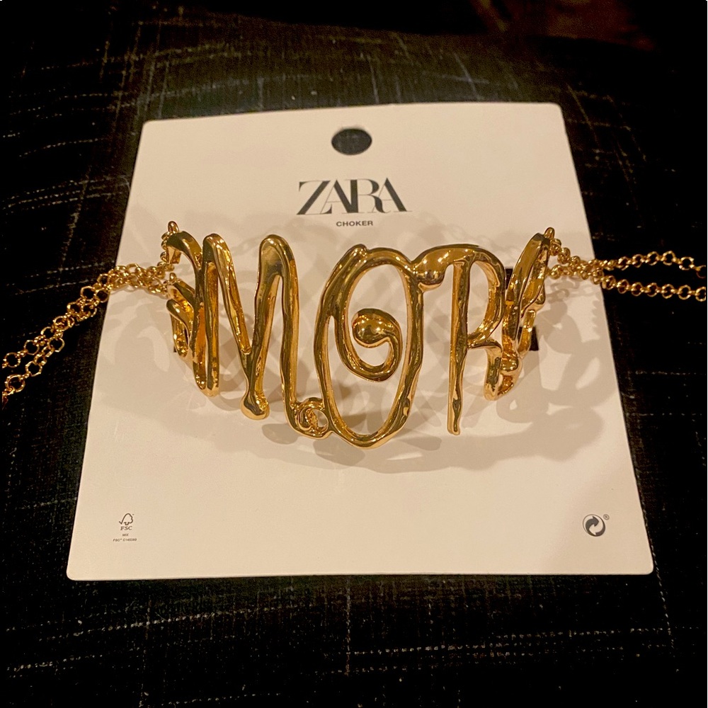 Hard to find Zara “Amore” choker. BNWT